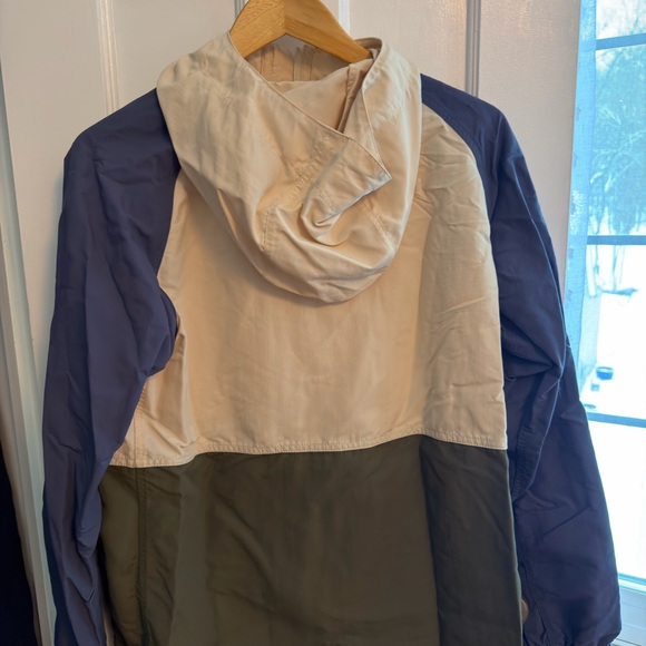 L.L. Bean Windbreaker Jacket - Picture 4 of 4